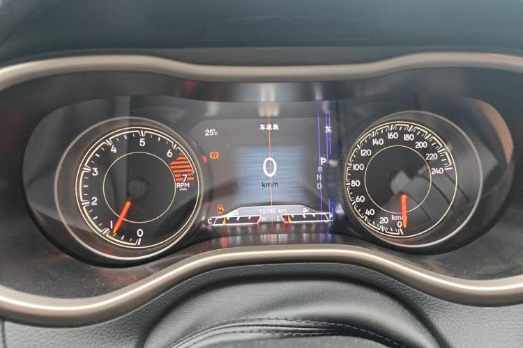 Used Jeep Cherokee 2016 2.0L Superior Edition Instrument Cluster