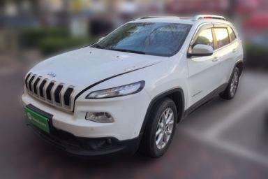 Used Jeep Cherokee 2016 2.0L Superior Edition
