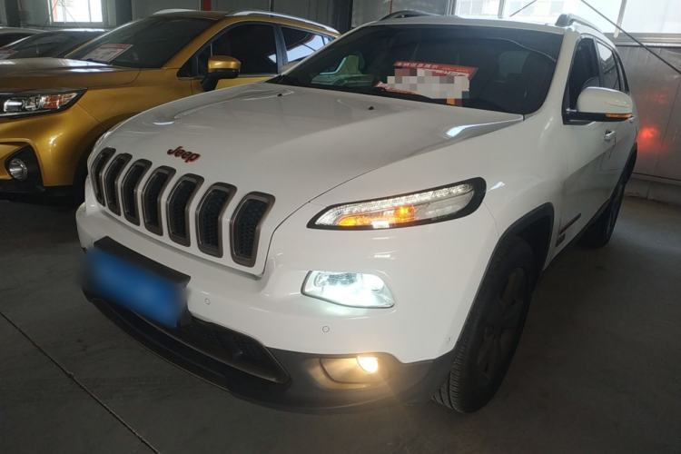 Used Jeep Cherokee 2016 2.4L 75th Anniversary Edition Guazi used car, China used car export, Used car for sale, Used  cars, Cheapest cars for sale