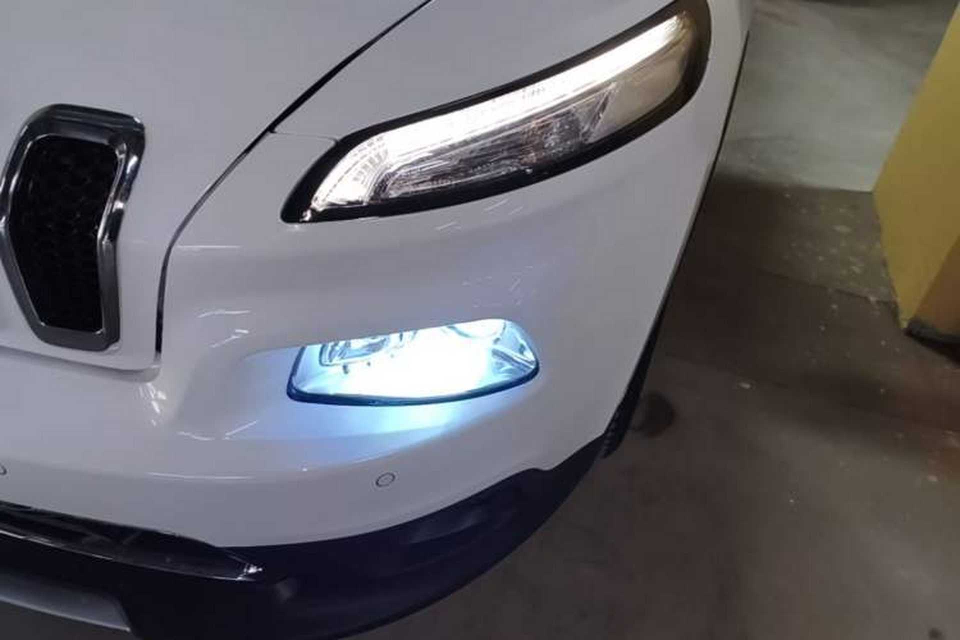 Used Jeep Cherokee 2016 2.4L Professional Edition Left Front Headlight