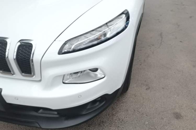 Used Jeep Cherokee 2016 2.4L Leading Edition Left Front Headlight