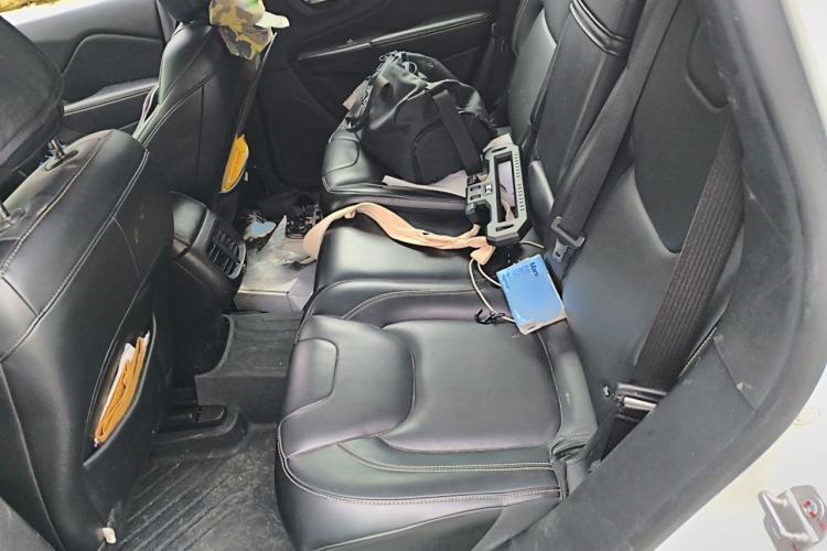 Used Jeep Cherokee 2016 2.4L Leading Edition Left Rear Seat