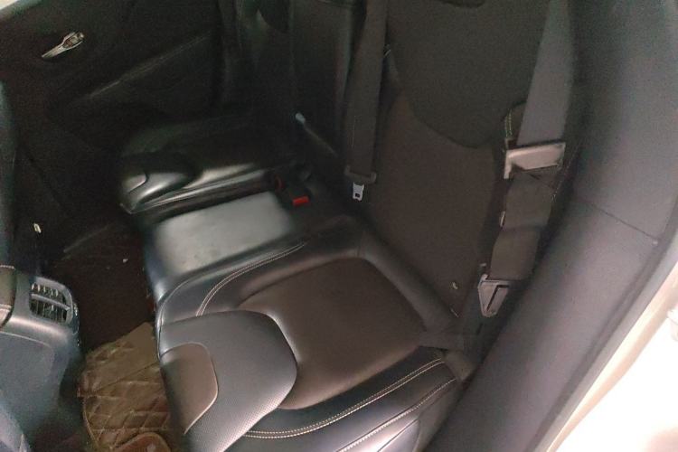 Used Jeep Cherokee 2016 2.4L All-in-One Edition Left Rear Seat