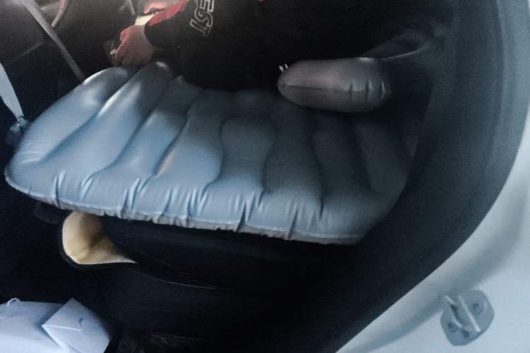 Used Jeep Cherokee 2016 2.0L Smart Version Left Rear Seat