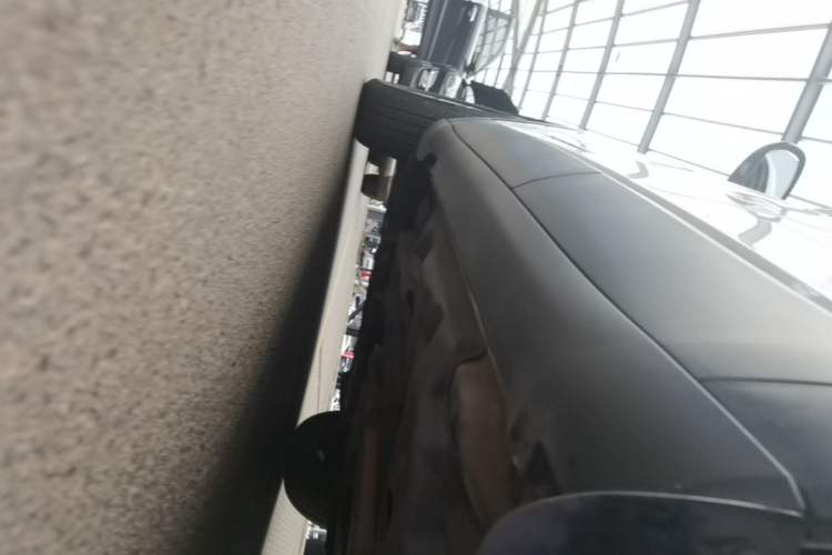Used Jeep Cherokee 2016 2.4L Leading Edition Left Side Sill