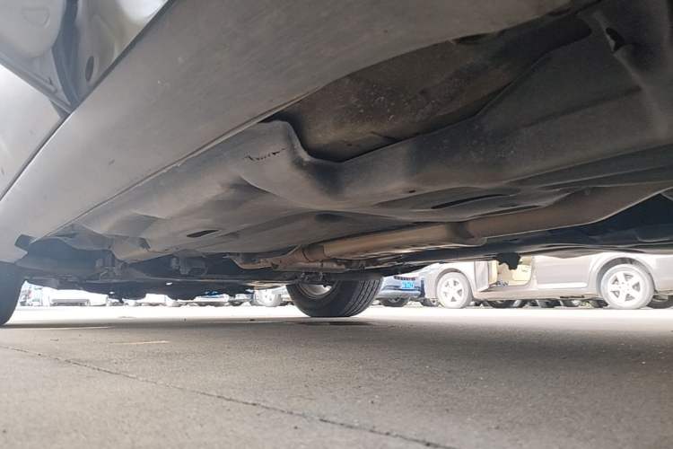 Used Jeep Cherokee 2016 2.0L Superior Edition Left Side Sill