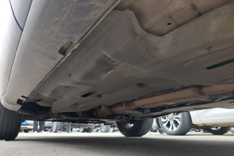 Used Jeep Cherokee 2016 2.4L Professional Edition Left Side Sill