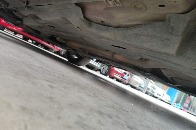 Used Jeep Cherokee 2016 2.0L Superior Edition Left Side Sill