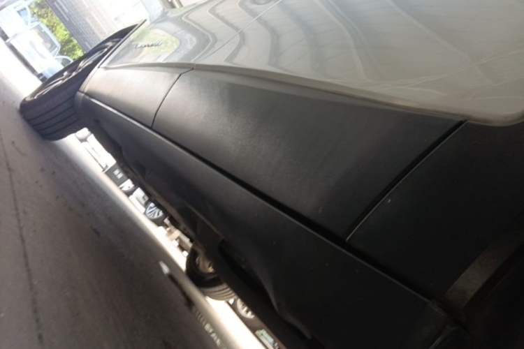 Used Jeep Cherokee 2016 2.4L Professional Edition Left Side Sill