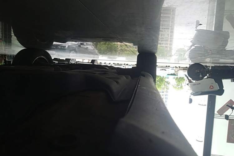 Used Jeep Cherokee 2016 2.4L Superior Edition Left Side Sill