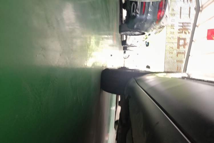 Used Jeep Cherokee 2016 2.4L 75th Anniversary Edition Left Side Sill