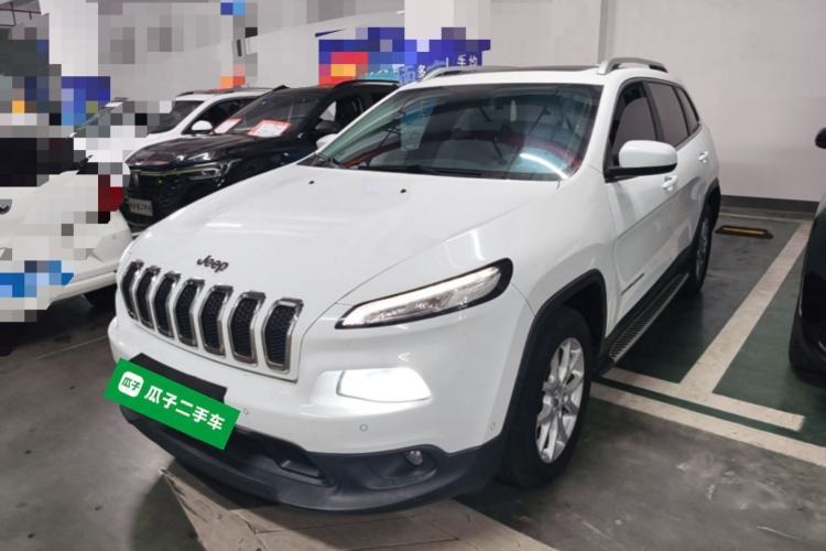 Gebrauchter Jeep Cherokee 2016 2.4L Leading Edition Guazi used car, China used car export, Used car for sale, Used cars, Cheapest cars for sale