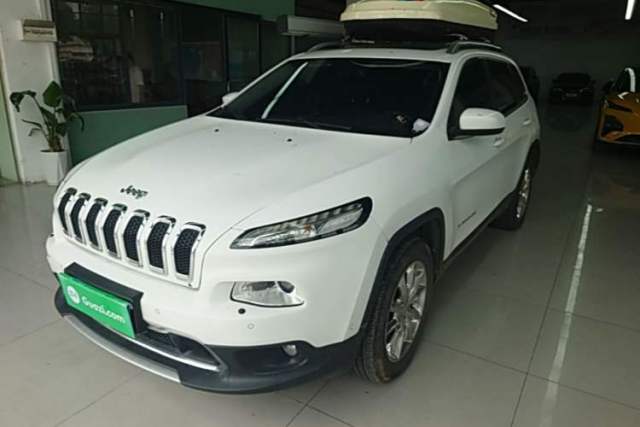 Used Jeep Cherokee 2016 2.4L Superior Edition
