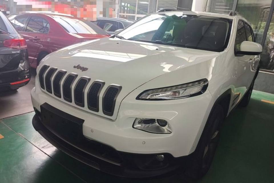 Jeep Cherokee 2016
