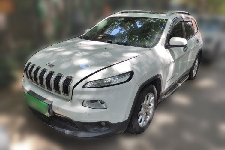 Used Jeep Cherokee 2016 2.4L Leading Smart Version Guazi used car, China used car export, Used car for sale, Used cars, Cheapest cars for sale