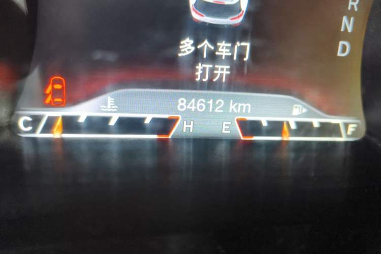 Used Jeep Cherokee 2016 2.0L Superior Edition Odometer Close Up