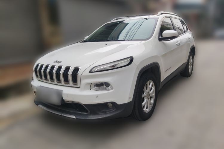 Used Jeep Cherokee 2016 2.4L Professional Smart Version Guazi used car, China used car export, Used car for sale, Used  cars, Cheapest cars for sale