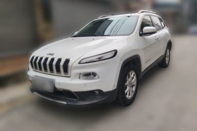 Used Jeep Cherokee 2016 2.4L Professional Smart Version