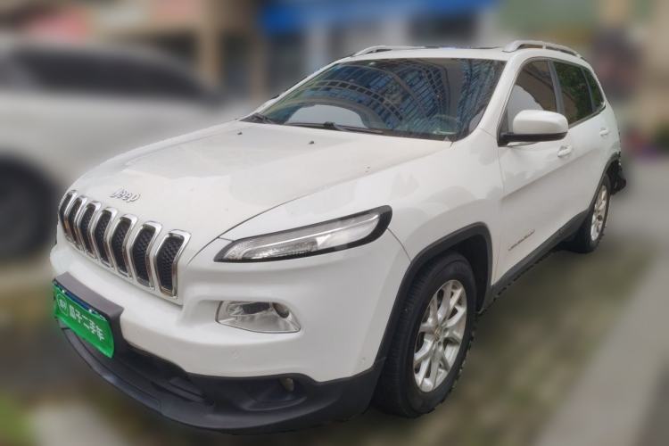 Used Jeep Cherokee 2016 2.4L Leading Edition Guazi used car, China used car export, Used car for sale, Used cars, Cheapest cars for sale