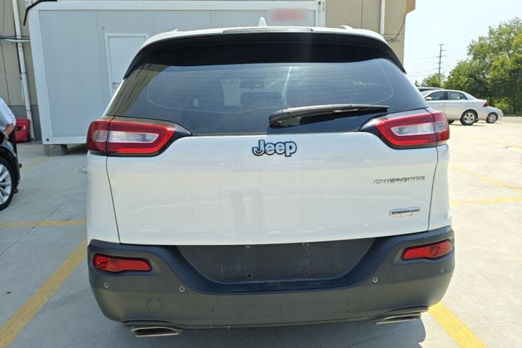 Used Jeep Cherokee 2016 2.4L Leading Edition Rear