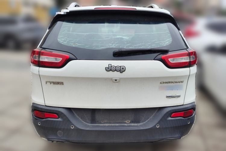 Used Jeep Cherokee 2016 2.0L Superior Edition Rear