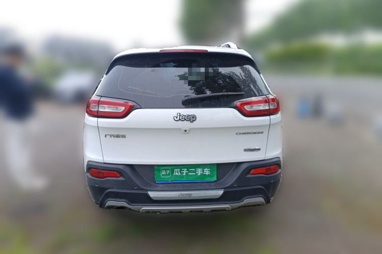Used Jeep Cherokee 2016 2.0L Superior Edition Rear