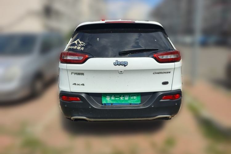 Used Jeep Cherokee 2016 2.4L All-in-One Edition Rear