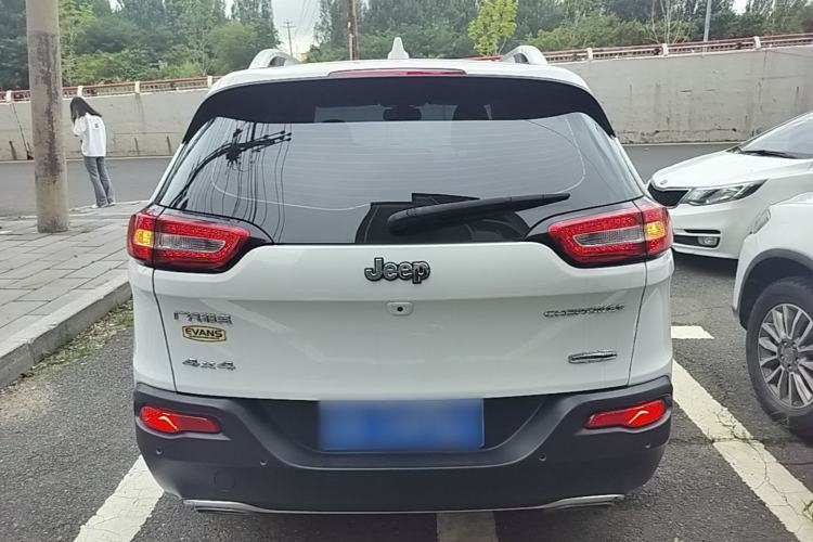 Used Jeep Cherokee 2016 2.4L Professional Smart Version Rear
