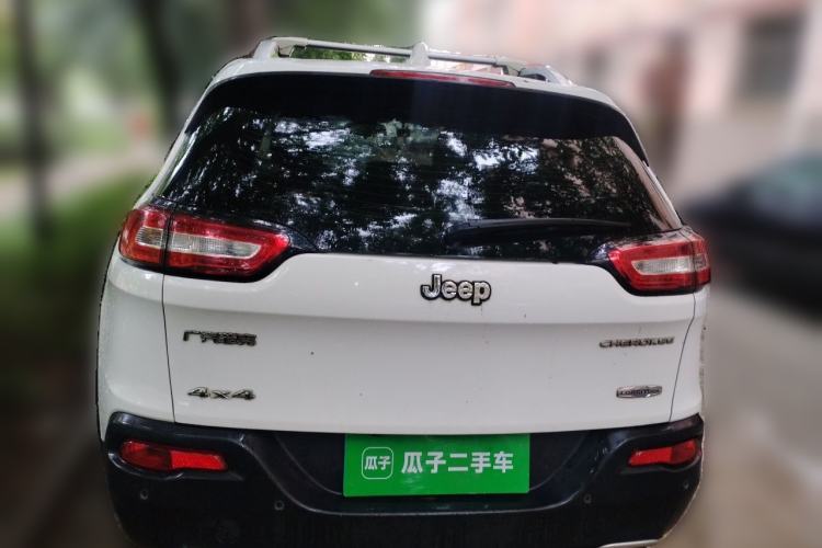 Used Jeep Cherokee 2016 2.4L Professional Edition Rear