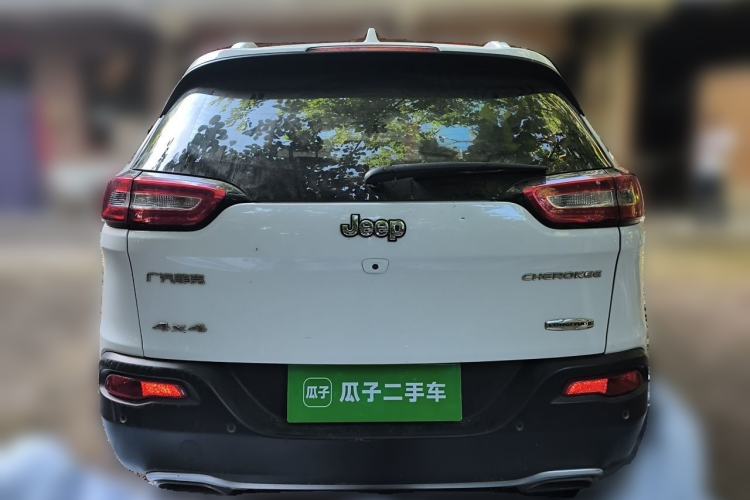 Used Jeep Cherokee 2016 2.4L Professional Smart Version Rear