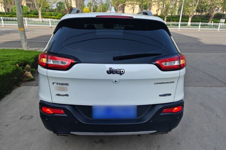 Used Jeep Cherokee 2016 2.4L Leading Smart Version Rear