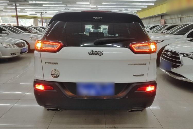 Used Jeep Cherokee 2016 2.4L Leading Edition Rear