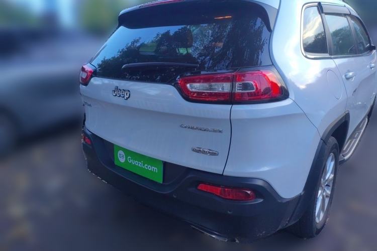 Used Jeep Cherokee 2016 2.4L Leading Edition Rear