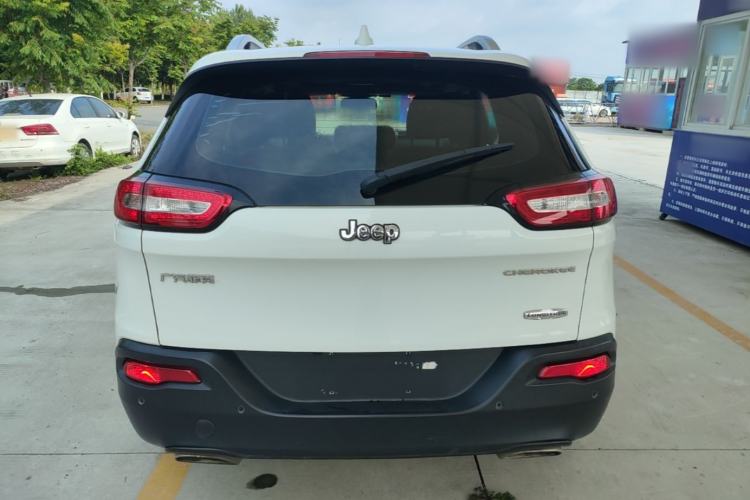 Used Jeep Cherokee 2016 2.4L Leading Edition Rear