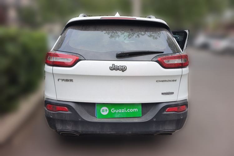 Used Jeep Cherokee 2016 2.4L Leading Edition Rear