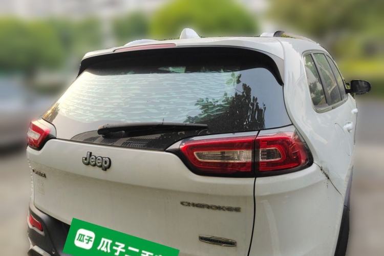 Used Jeep Cherokee 2016 2.4L Leading Edition Rear