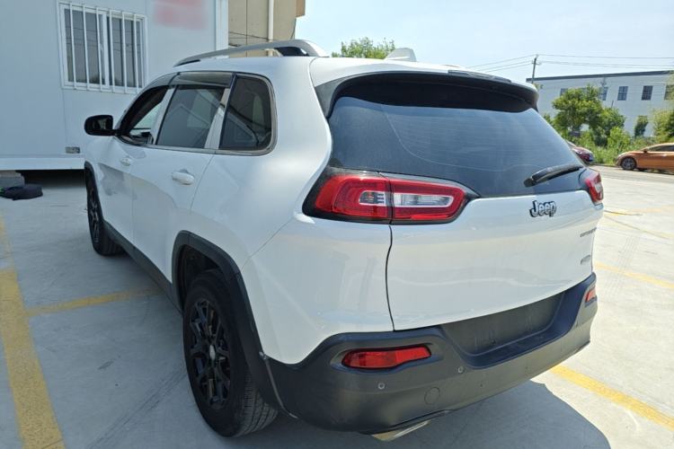 Used Jeep Cherokee 2016 2.4L Leading Edition Rear Left 45 Deg