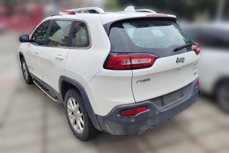Used Jeep Cherokee 2016 2.0L Superior Edition Rear Left 45 Deg