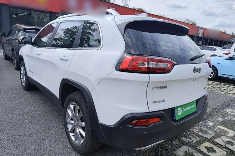 Used Jeep Cherokee 2016 2.4L Superior Edition Rear Left 45 Deg