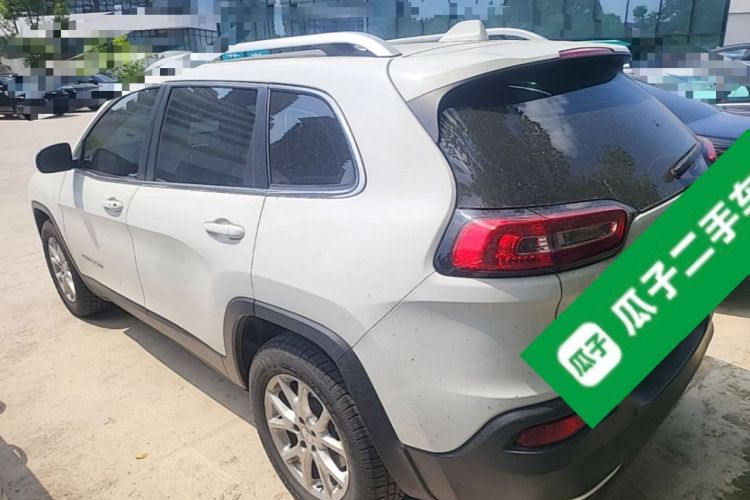 Used Jeep Cherokee 2016 2.4L Professional Edition Rear Left 45 Deg