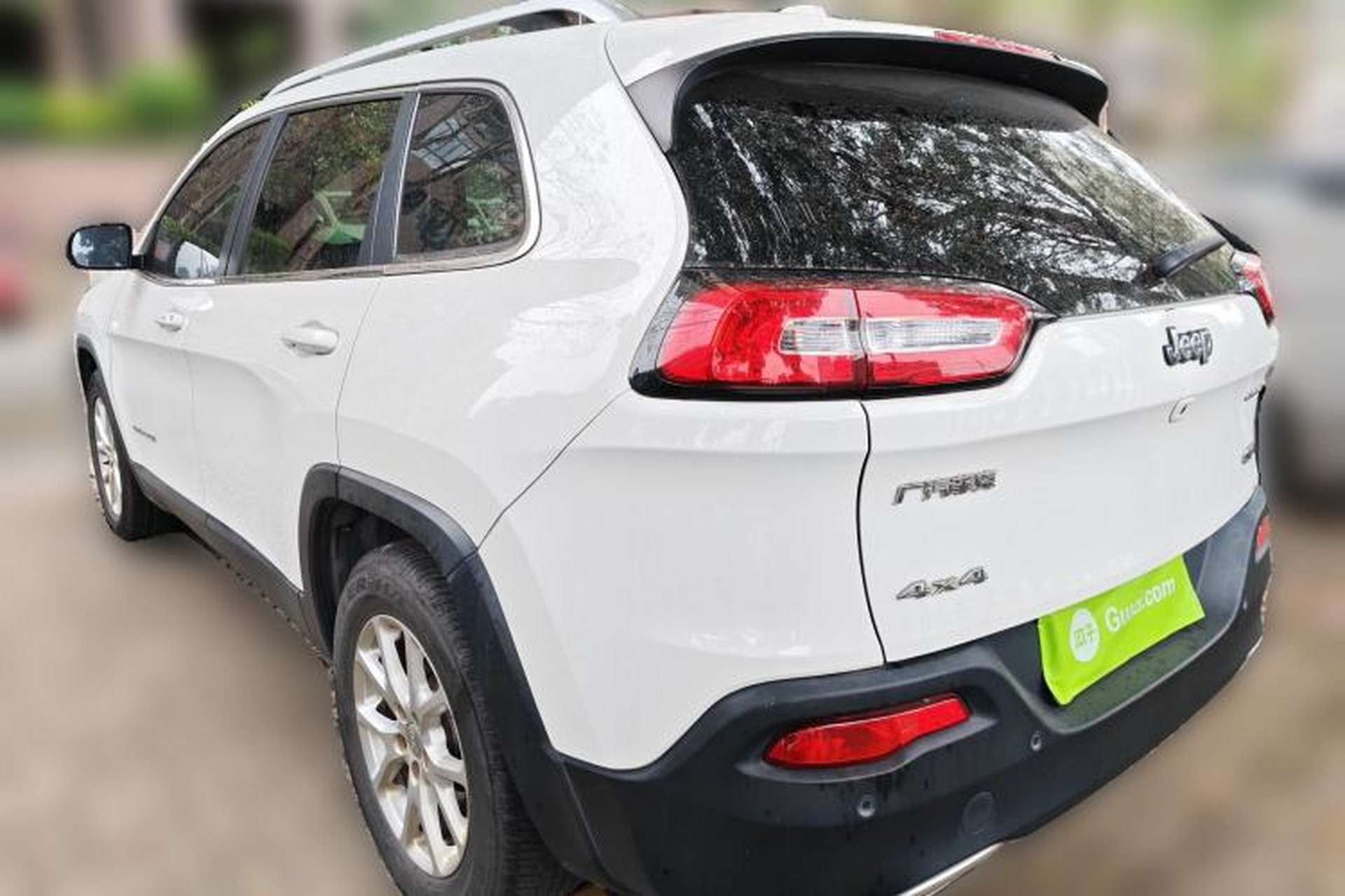 Used Jeep Cherokee 2016 2.4L Professional Smart Version Rear Left 45 Deg