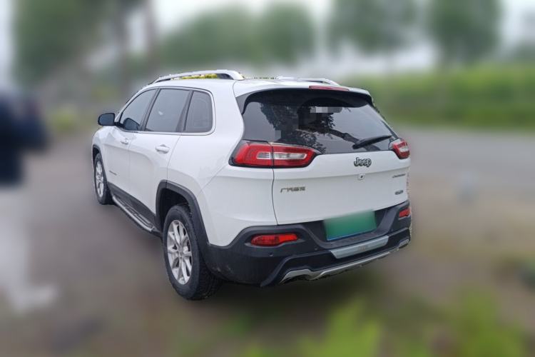 Used Jeep Cherokee 2016 2.0L Superior Edition Rear Left 45 Deg