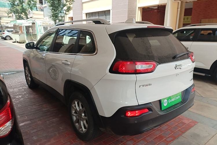 Used Jeep Cherokee 2016 2.0L Superior Edition Rear Left 45 Deg