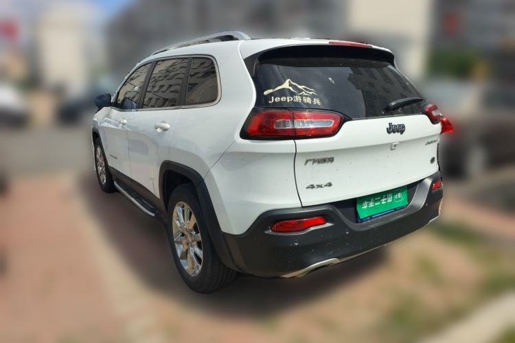 Used Jeep Cherokee 2016 2.4L All-in-One Edition Rear Left 45 Deg