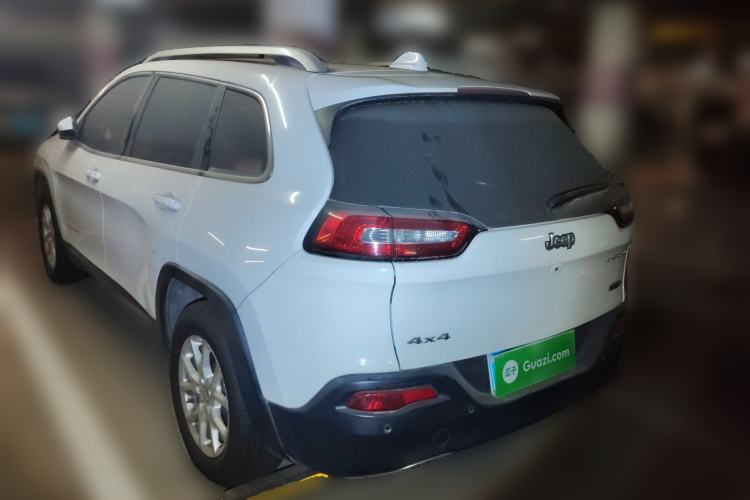Used Jeep Cherokee 2016 2.4L Professional Smart Version Rear Left 45 Deg