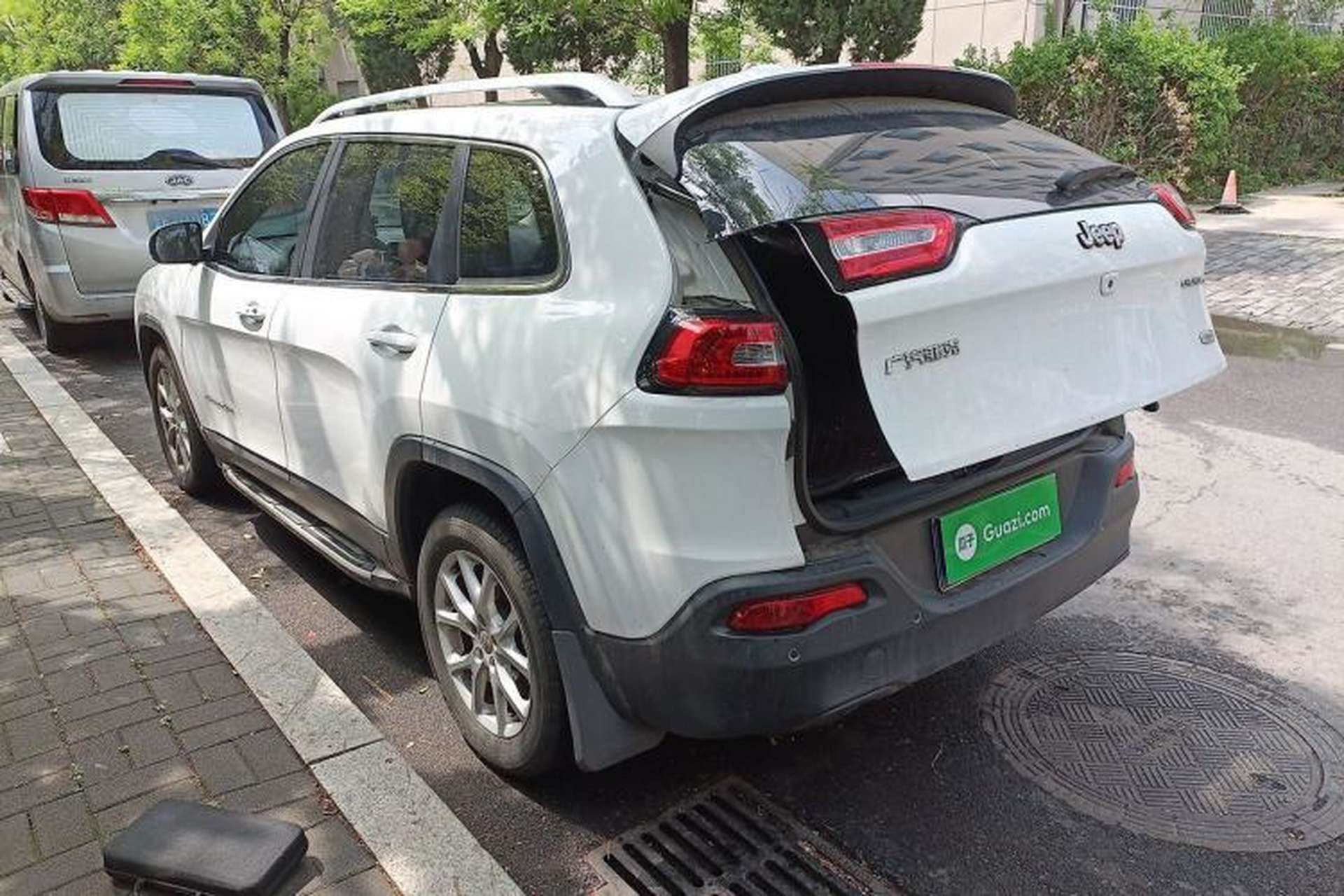 Used Jeep Cherokee 2016 2.0L Superior Edition Rear Left 45 Deg