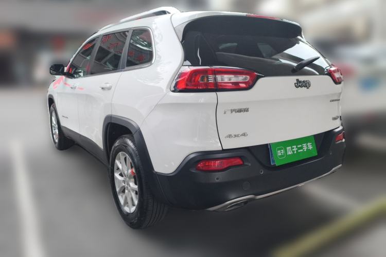 Used Jeep Cherokee 2016 2.4L Professional Edition Rear Left 45 Deg