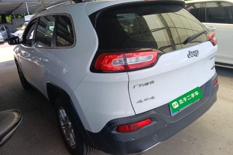 Used Jeep Cherokee 2016 2.4L Professional Edition Rear Left 45 Deg