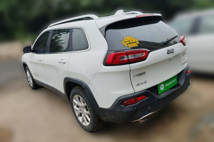 Used Jeep Cherokee 2016 2.0L Superior Edition Rear Left 45 Deg