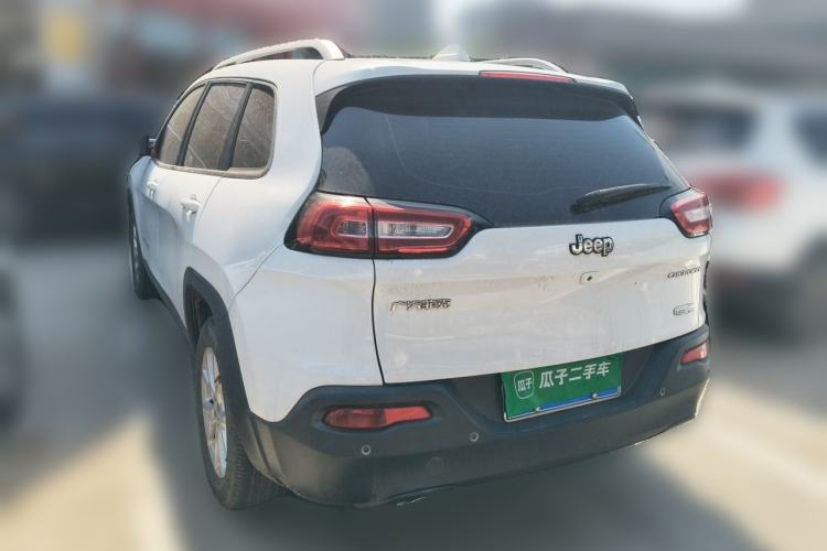 Used Jeep Cherokee 2016 2.0L Superior Edition Rear Left 45 Deg
